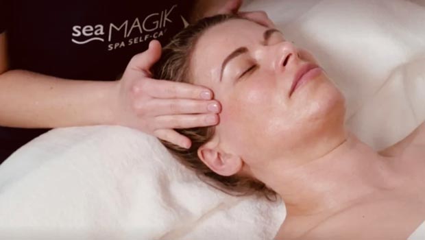 Hydra Boost Refresher Facial